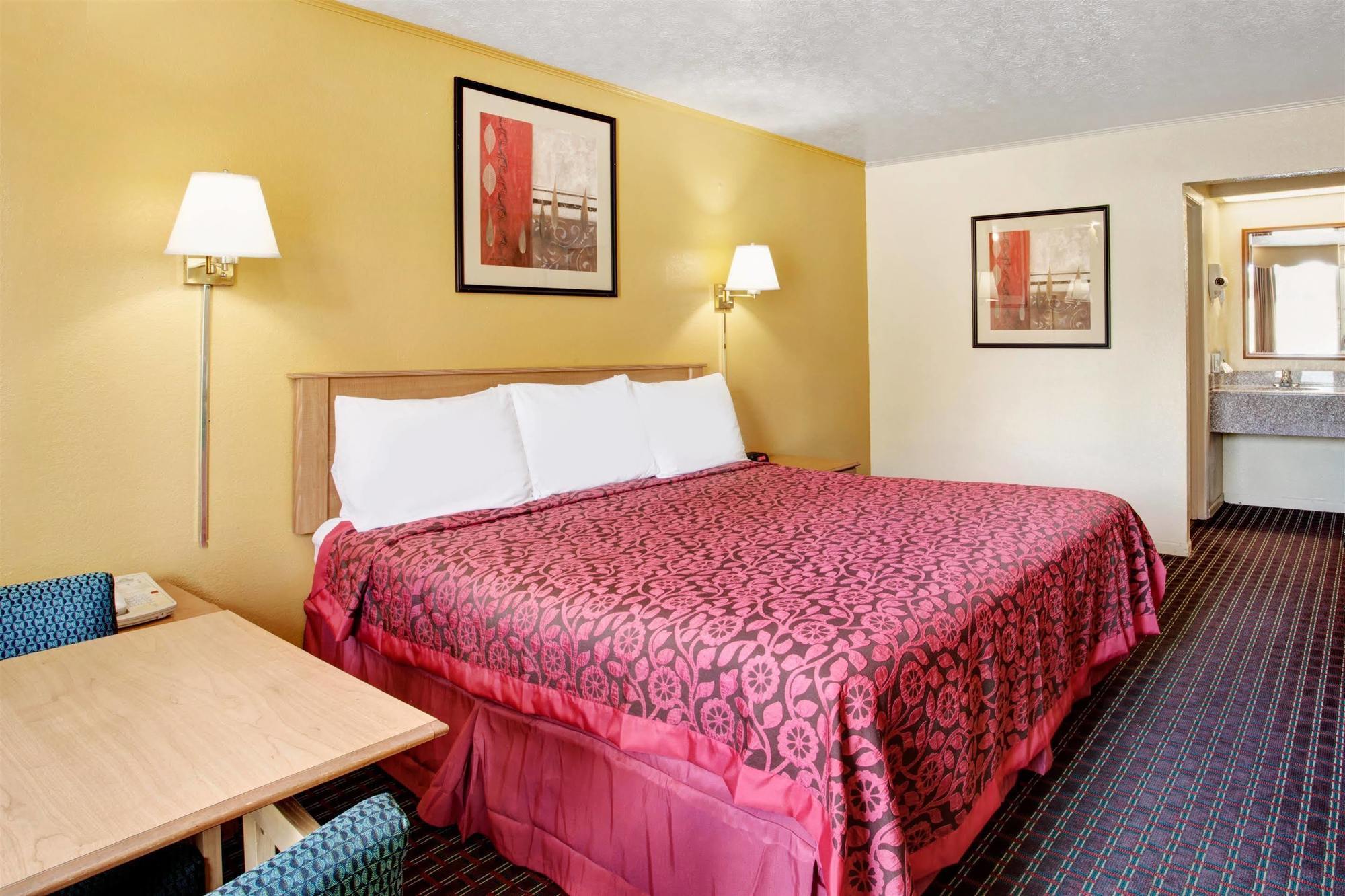 Days Inn By Wyndham Knoxville West Exteriör bild